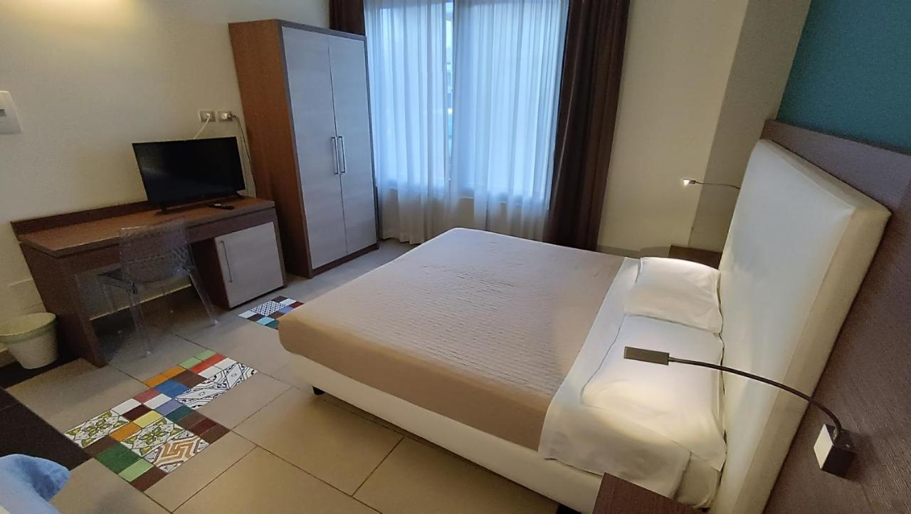 Hotel Don Giovanni Avola Buitenkant foto