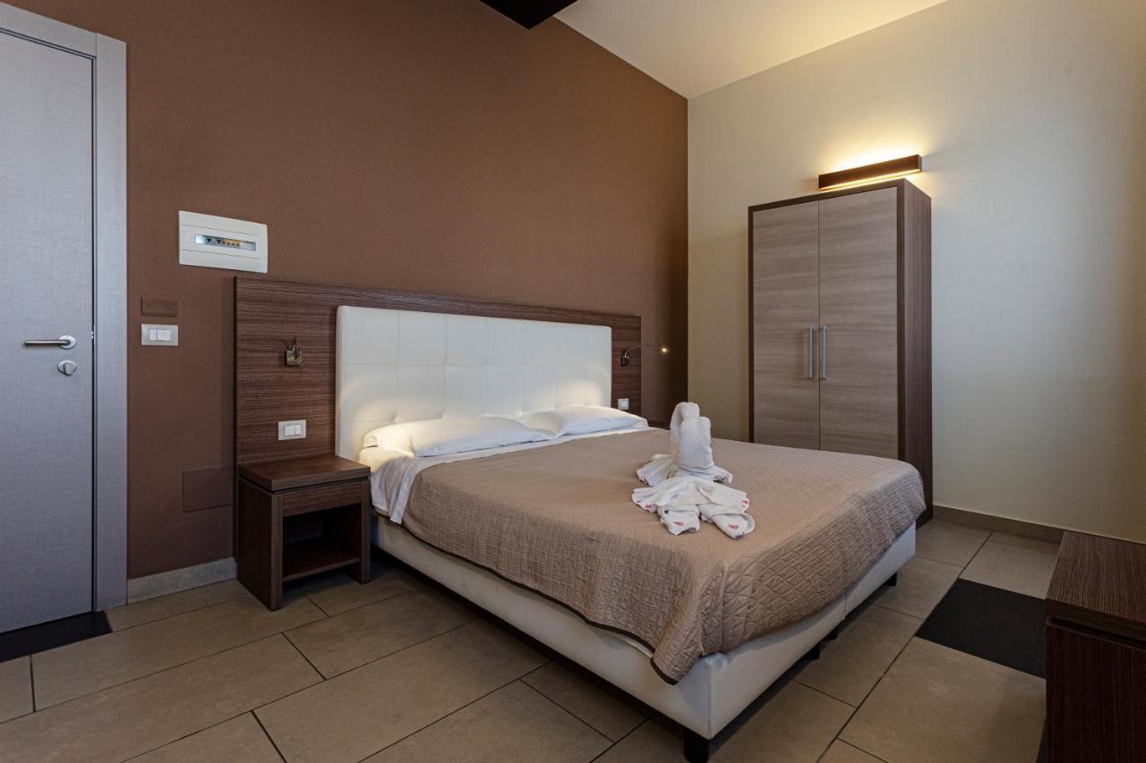 Hotel Don Giovanni Avola Buitenkant foto